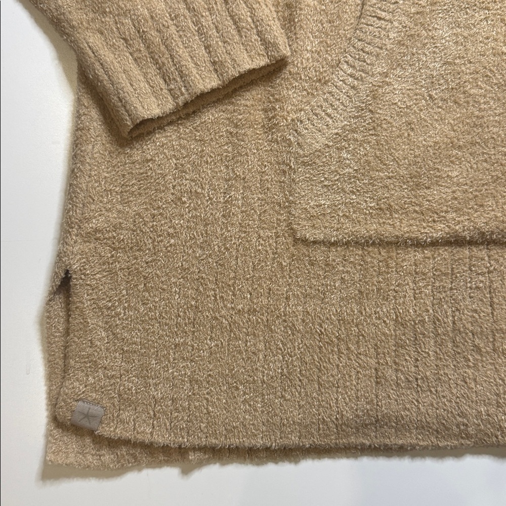 Barefoot Dreams Quarter Zip Pullover - Picture 4 of 9